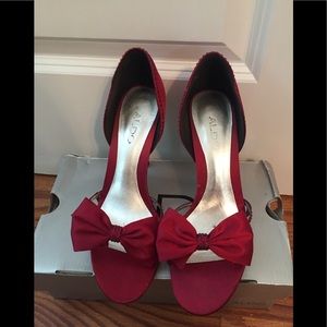 Red bow high heels Aldo